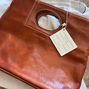 NWT Vera Pelle leather bag